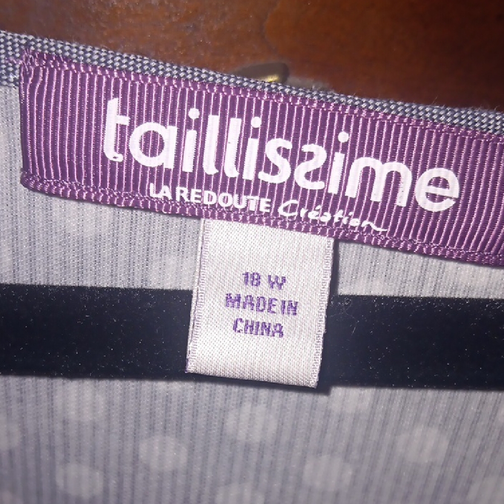 Stylish Gray Patterned Mini Dress - image 2